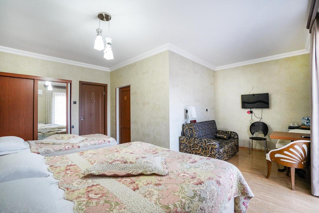 Natali Hotel Боржомі Екстер'єр фото