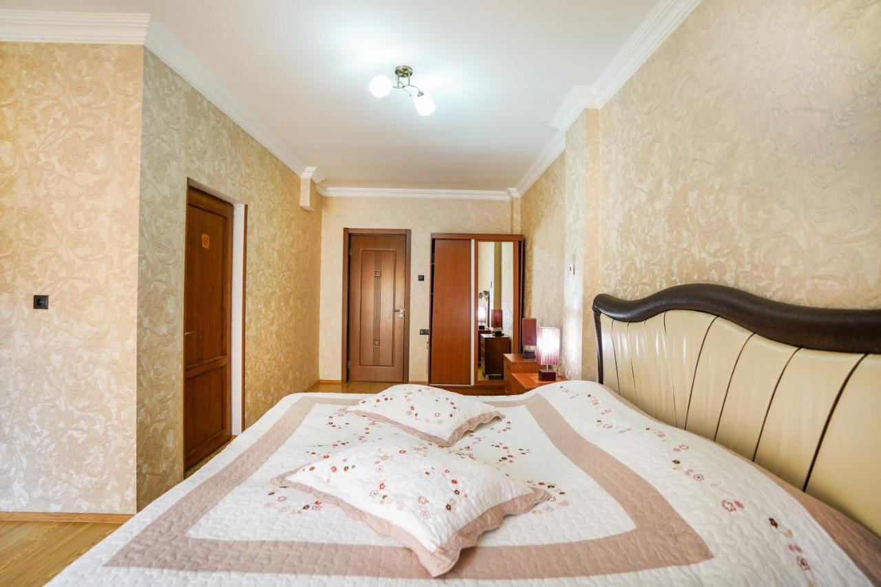 Natali Hotel Боржомі Екстер'єр фото