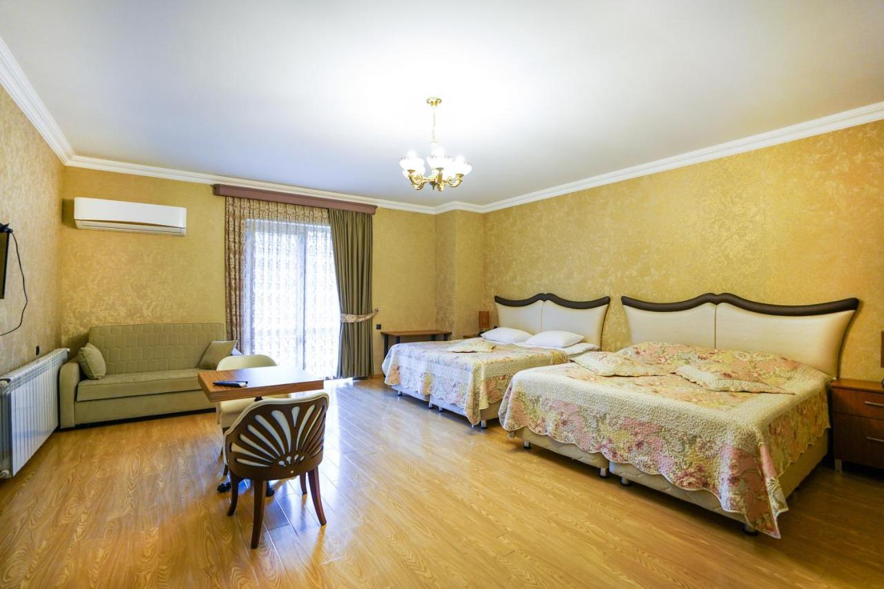 Natali Hotel Боржомі Екстер'єр фото