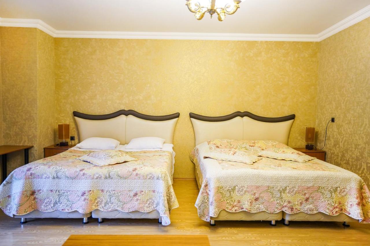 Natali Hotel Боржомі Екстер'єр фото