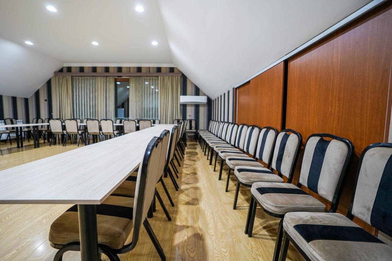 Natali Hotel Боржомі Екстер'єр фото