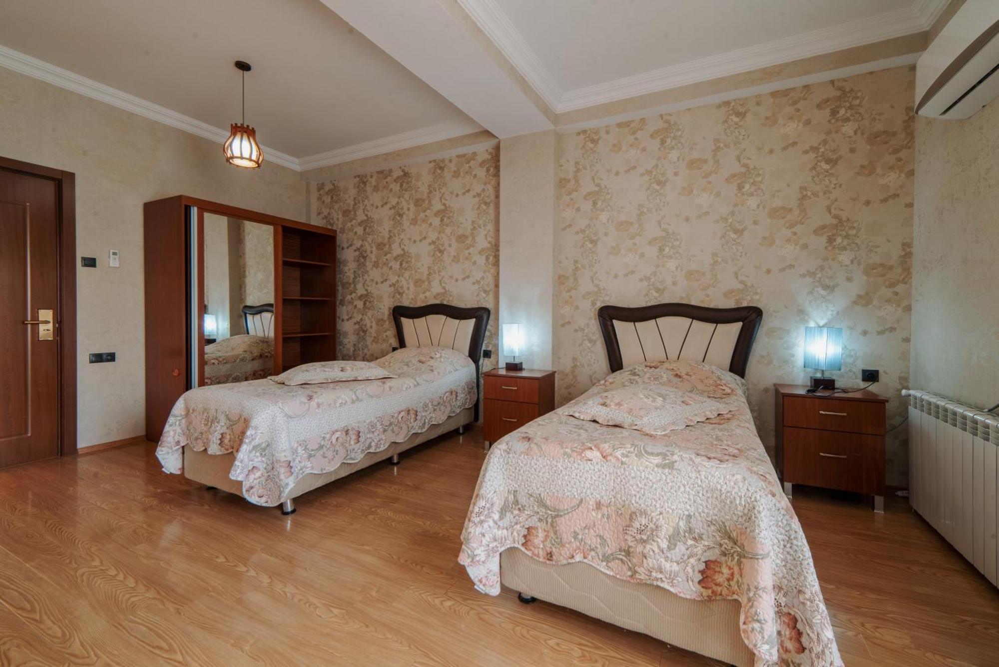 Natali Hotel Боржомі Екстер'єр фото