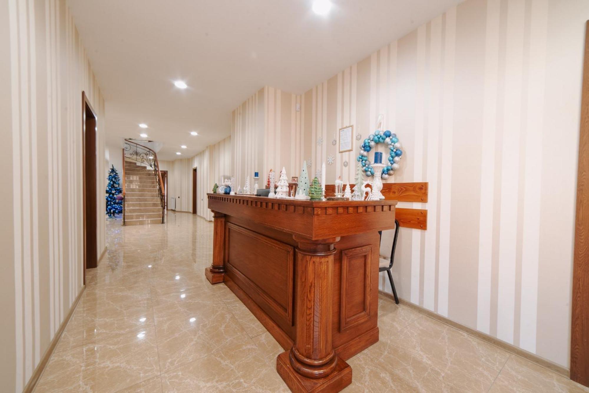 Natali Hotel Боржомі Екстер'єр фото